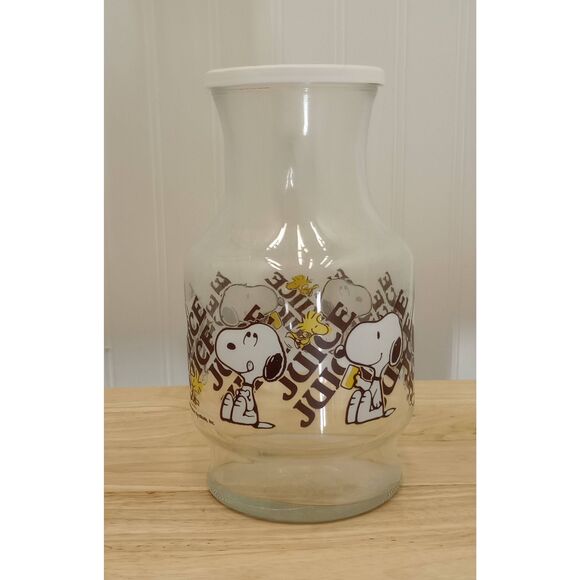 VTG Snoopy & Woodstock juice glass jug, anchor Hocking. One of a collection - Picture 1 of 8